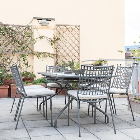 Sempione Split-Level Terrace Apartment - Top Collection Milano Eksteriør bilde