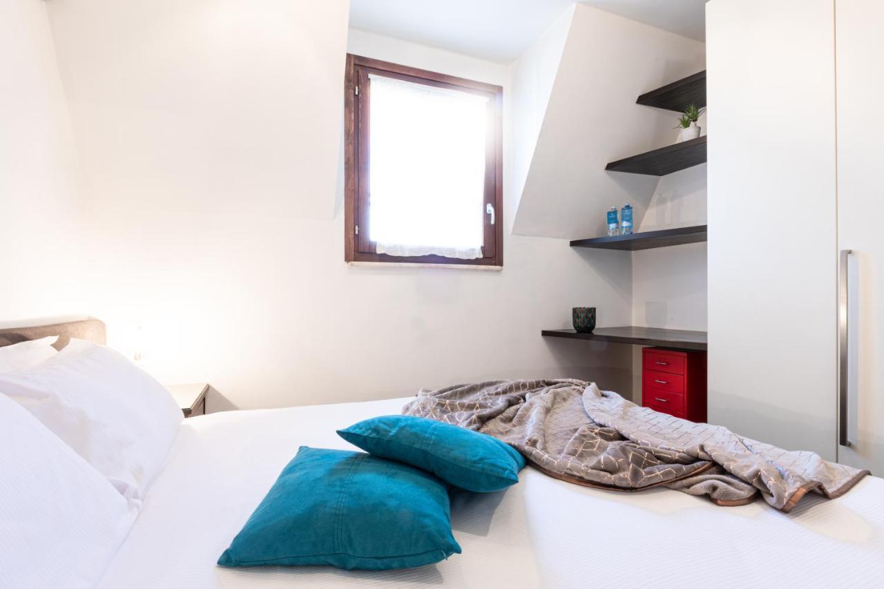 Sempione Split-Level Terrace Apartment - Top Collection Milano Eksteriør bilde