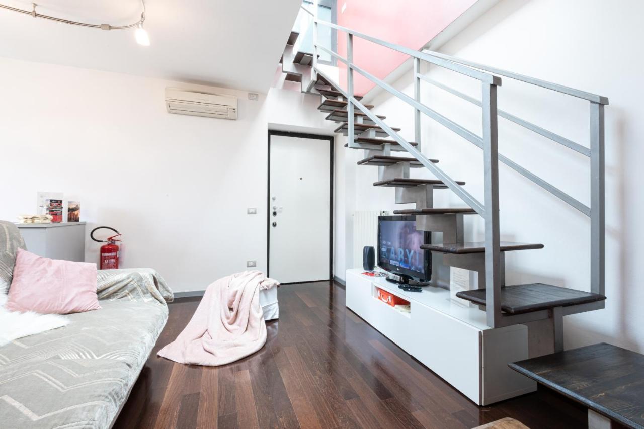 Sempione Split-Level Terrace Apartment - Top Collection Milano Eksteriør bilde